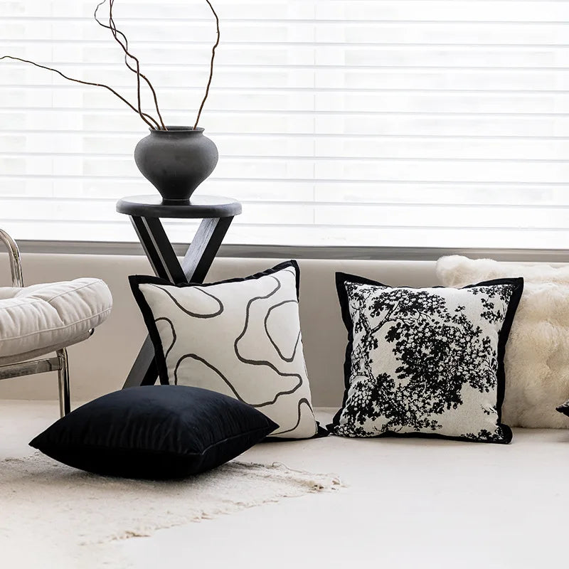 Modern Minimalist Black And White Sofa Pillow - My Store